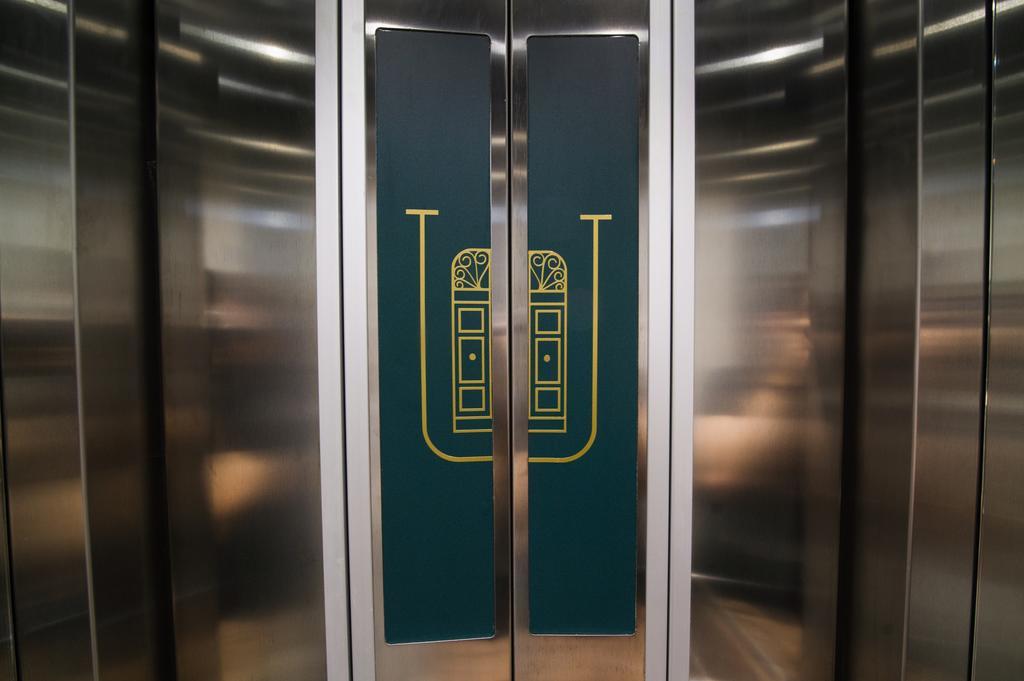 U Collection - A Luxury Collection Suites, バレッタ エクステリア 写真