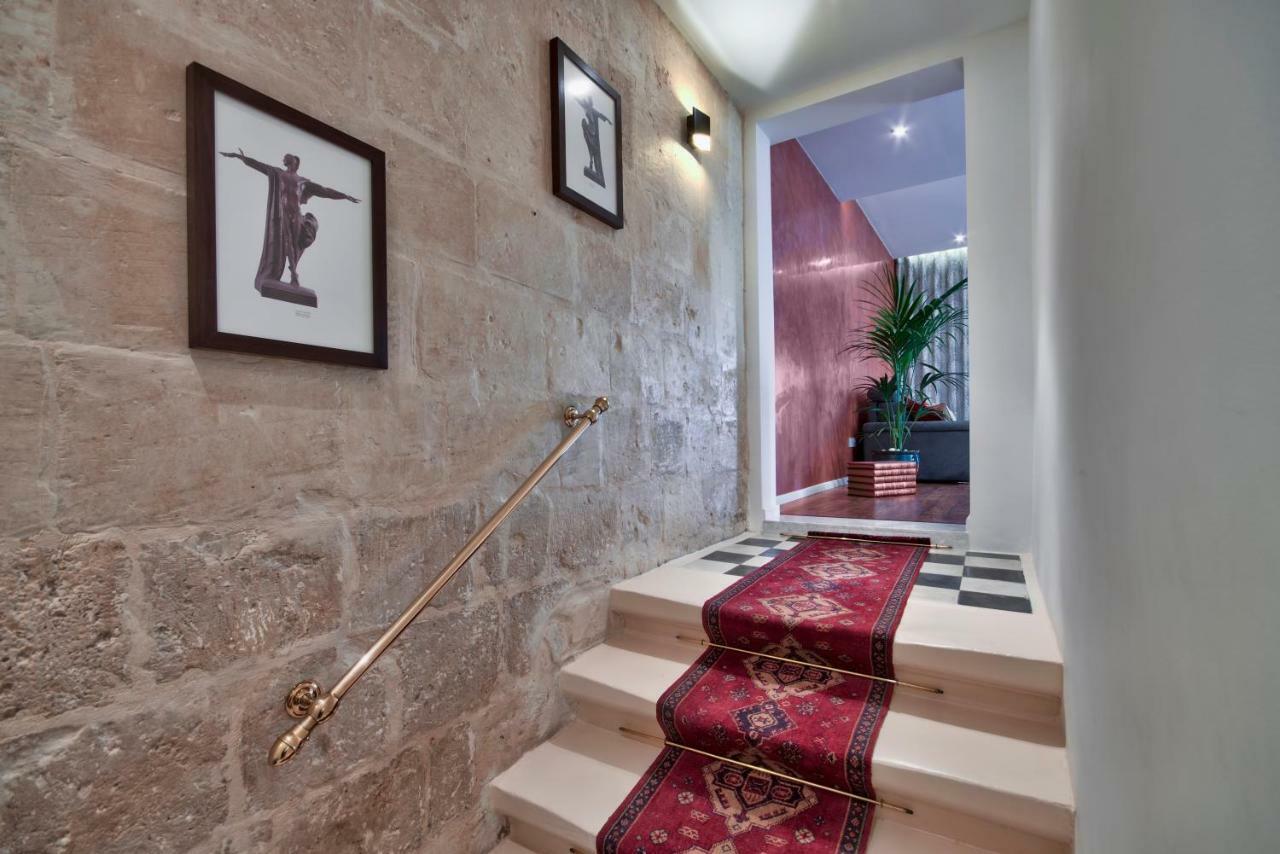U Collection - A Luxury Collection Suites, バレッタ エクステリア 写真