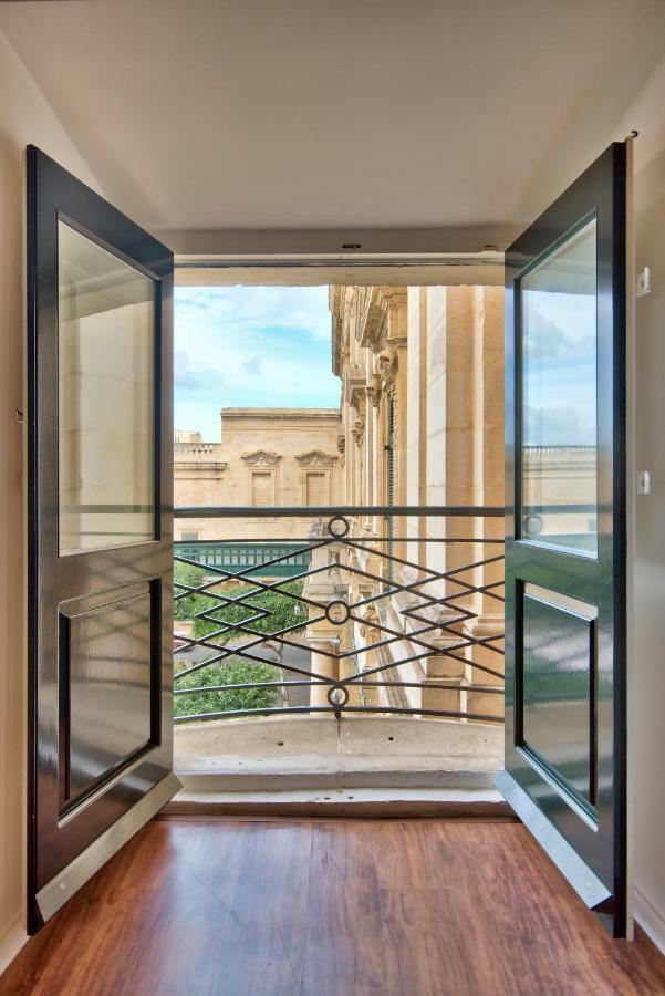 U Collection - A Luxury Collection Suites, バレッタ エクステリア 写真